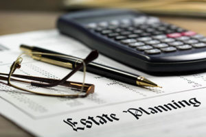 Pros and Cons of DIY Estate Planning